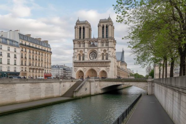 10 lieux insolites paris à découvrir pour une visite hors des sentiers battus