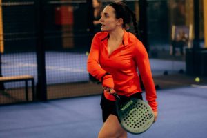 Comment choisir sa raquette de padel quand on débute