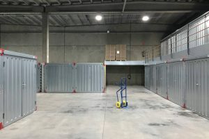 Garde meuble en self stockage : une solution provisoire