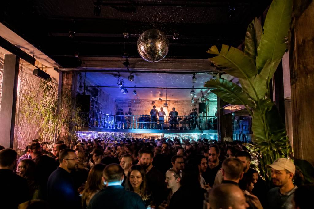 Bomba paris : découvrez l’univers culturel et festif de ce lieu incontournable