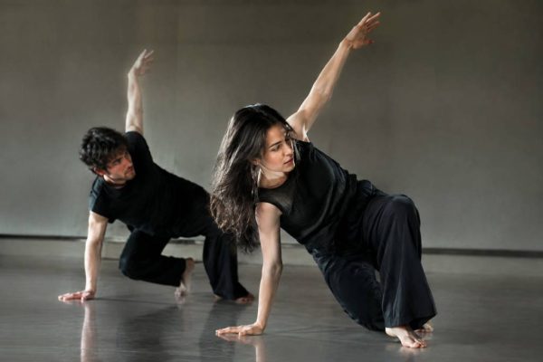 Sharon Eyal à Paris 202 découvrez les temps forts de sa création chorégraphique